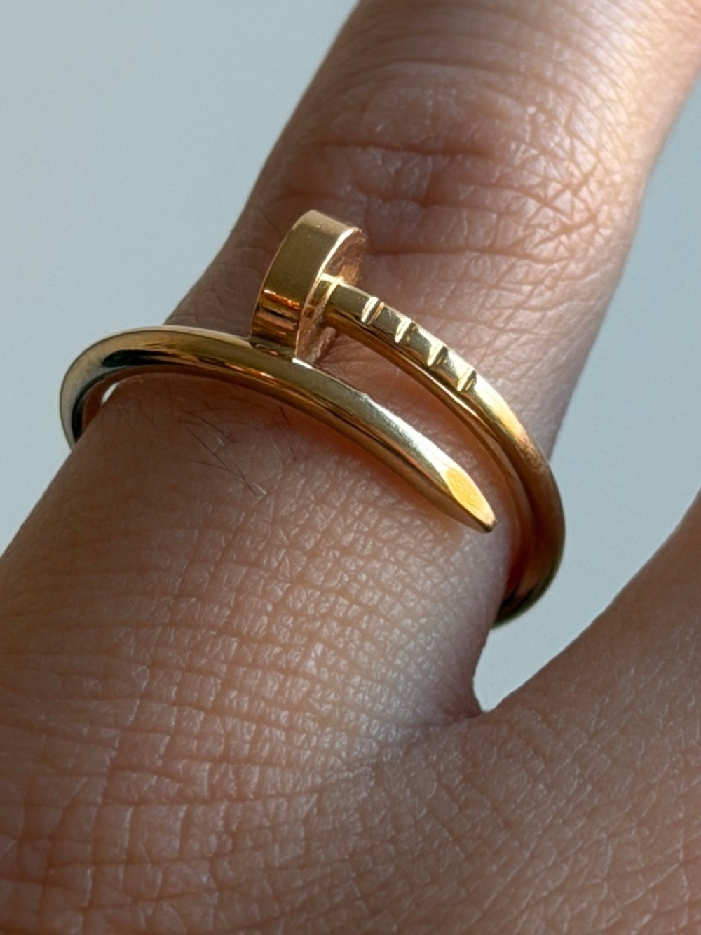 Cartier Juste un Clou Small Ring – 18K Yellow Gold – Size 52 – Full Set - Picture 4 of 16